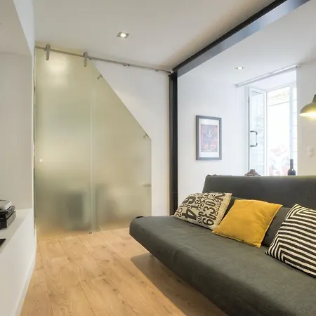 Bmyguest - Castelo Charming Flat Lisboa